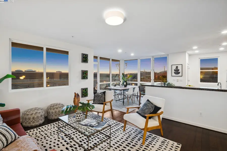 3090 Glascock Street #307, Oakland, CA 94601 - Image #2