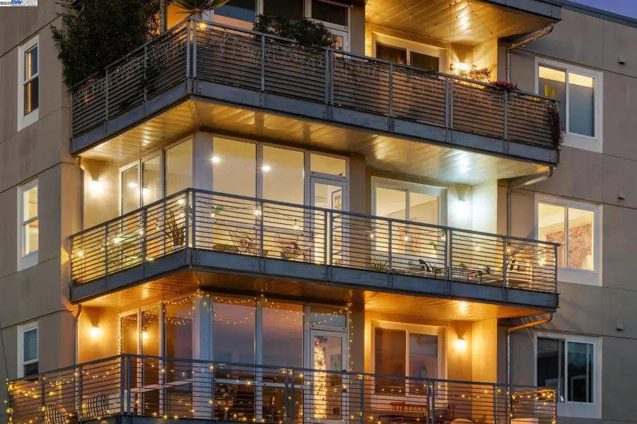 3090 Glascock Street #307, Oakland, CA 94601 - Image #3