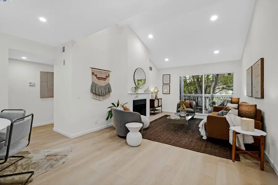 3467 Pinewood #205, Fremont, CA 94536 - Image #3