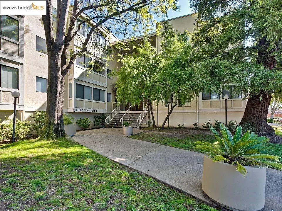 240 N Bayshore Blvd #303, San Mateo, CA 94401 - #1