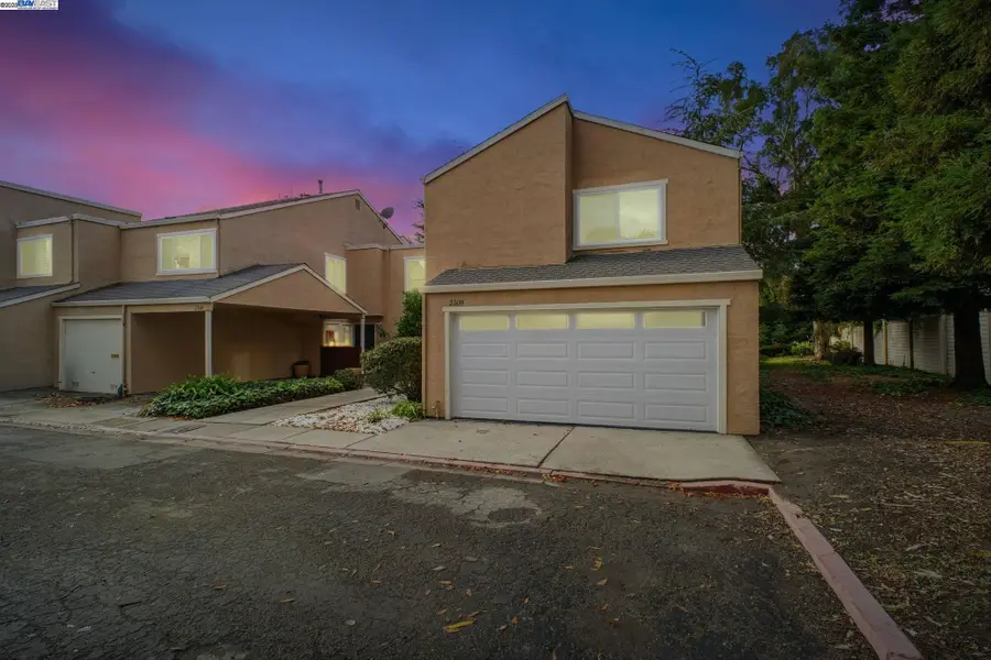 27639 Eucalyptus Court, Hayward, CA 94544 - Image #2