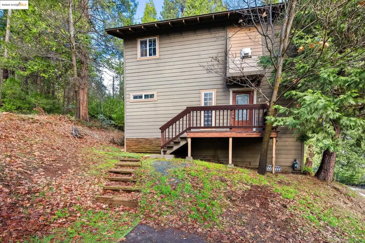 22464 N Tuolumne Rd, Twain Harte, CA 95383 - Image #1