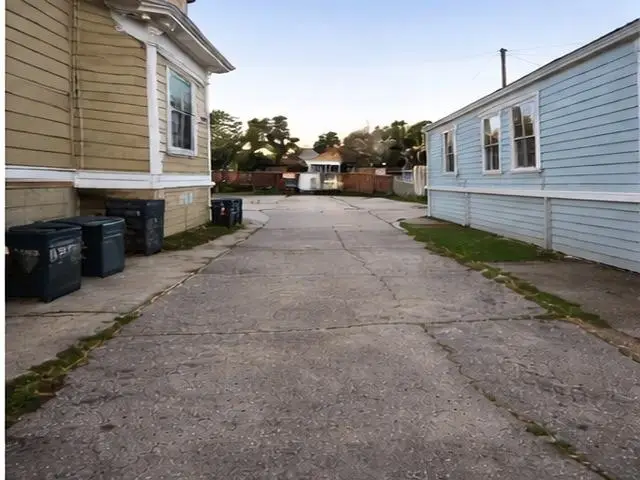 874 Isabella St, Oakland, CA 94607 - #2