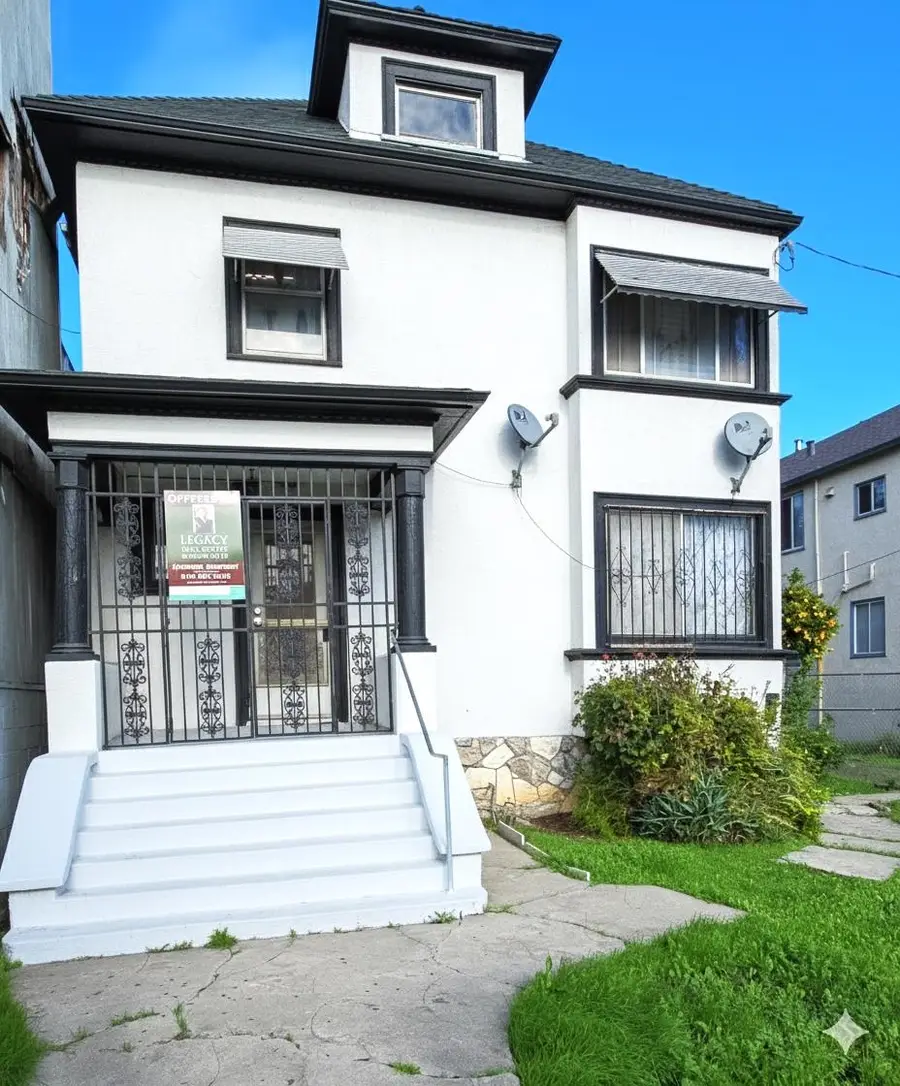 3020 E 19 Th, Oakland, CA 94601 - Image #2