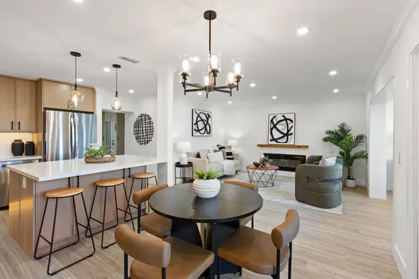 2772 Tice Creek Dr #4, Walnut Creek, CA 94595