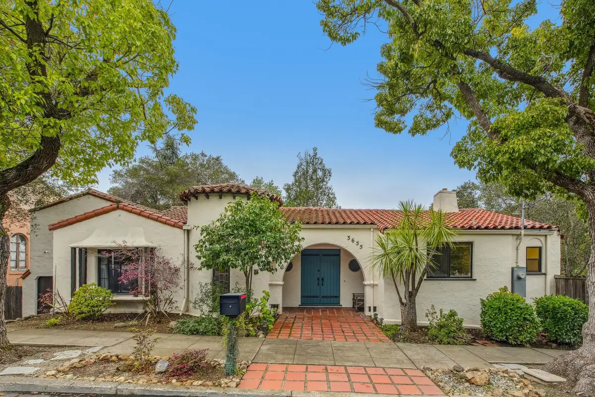 3655 Calafia Ave, Oakland, CA 94605 - Image #1