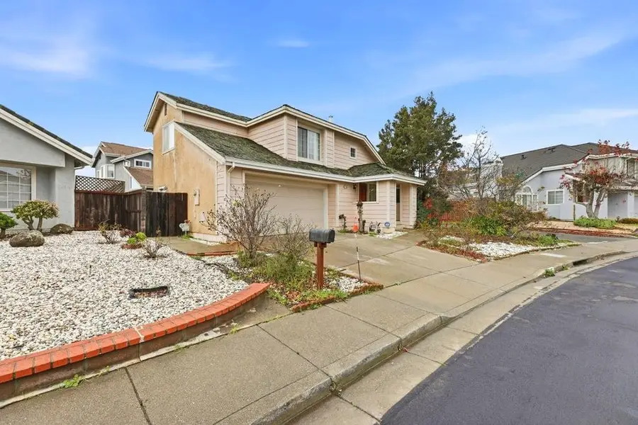 2338 Homestead Cir, Richmond, CA 94806 - Image #2
