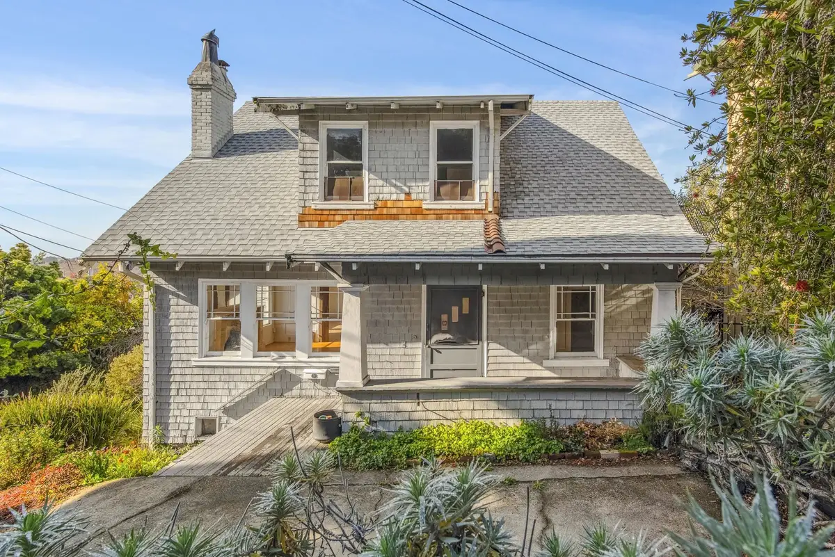 5765 Manila Ave, Oakland, CA 94618 - Image #1