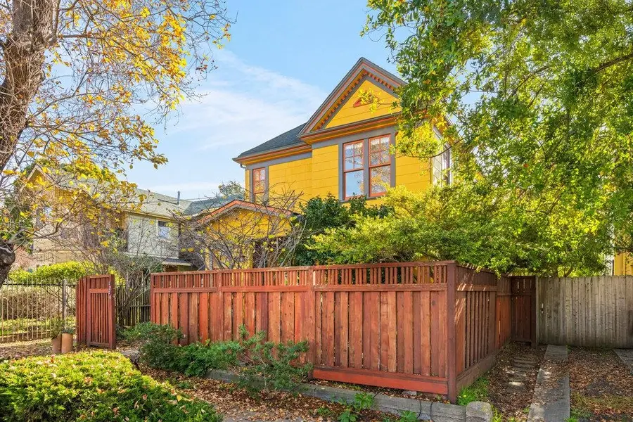 1726 Parker St #2, Berkeley, CA 94703 - Image #2