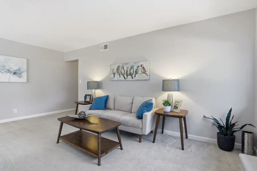 2137 Arroyo Ct #4, Pleasanton, CA 94588 - Image #2