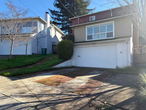 4498 Hyacinth, Oakland, CA 94619