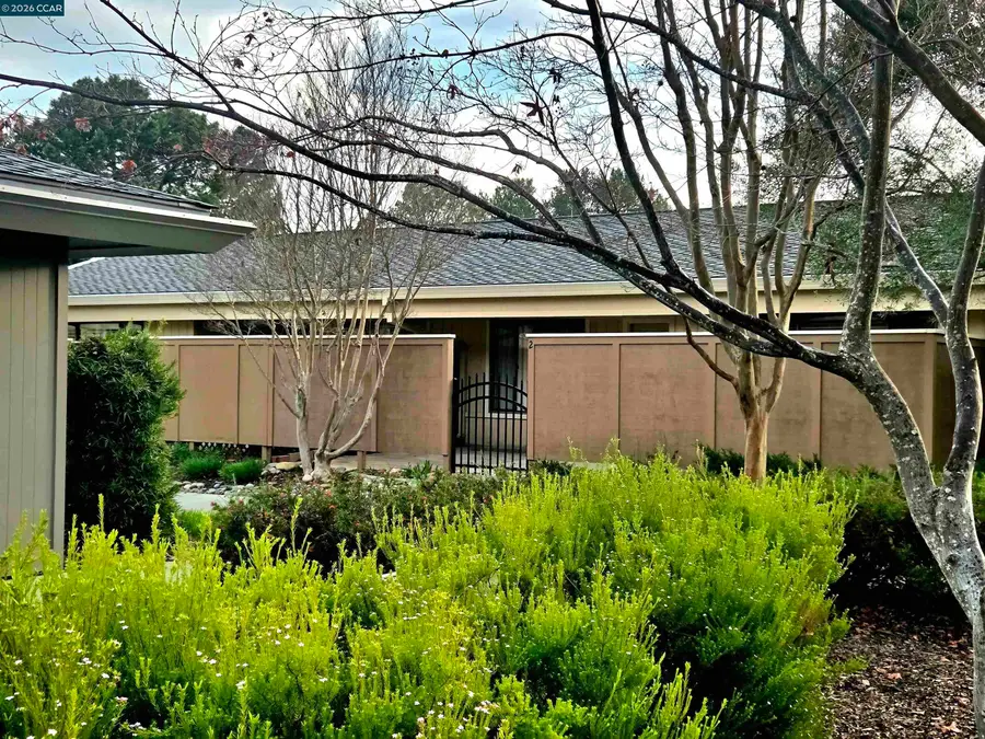 2308 Pine Knoll Dr #2, Walnut Creek, CA 94595 - #2