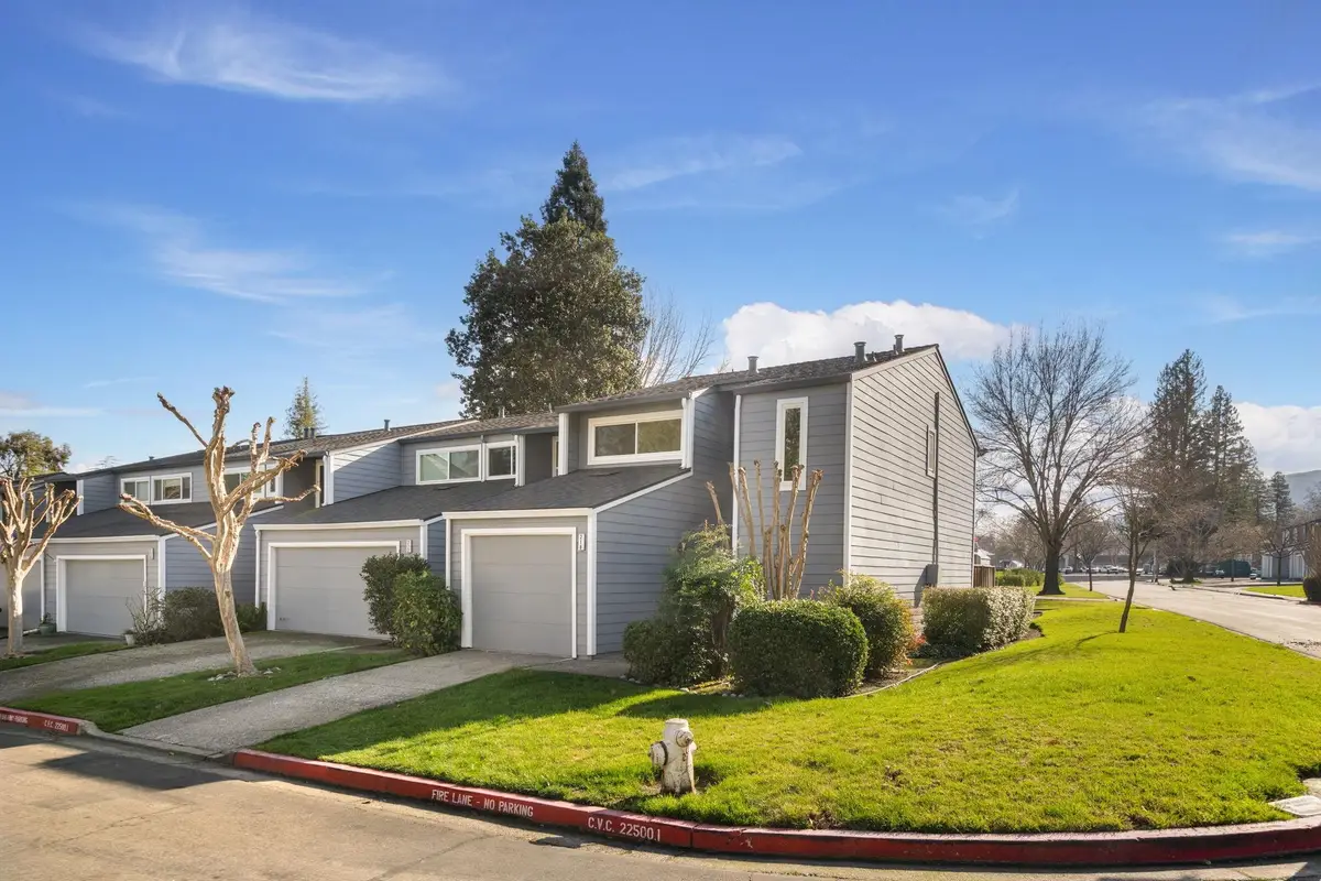 218 Ashley Cir, Danville, CA 94526 - Image #1