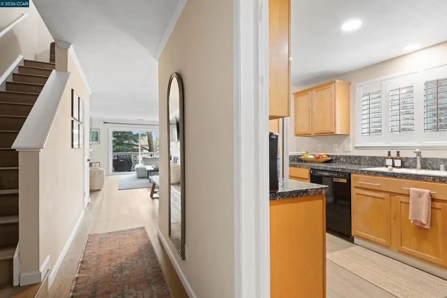 2721 Oak Rd #L, Walnut Creek, CA 94597 - #3