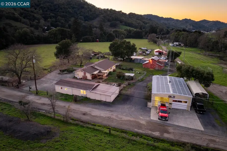 1015 Garcia Ranch Road, Martinez, CA 94553 - Image #2