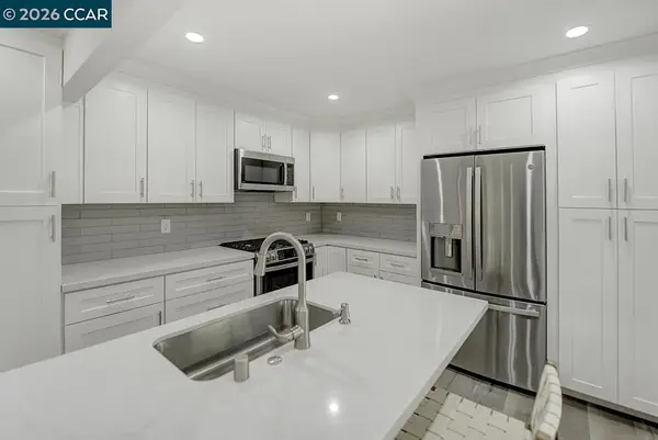 1124 Singingwood Ct #5, Walnut Creek, CA 94595