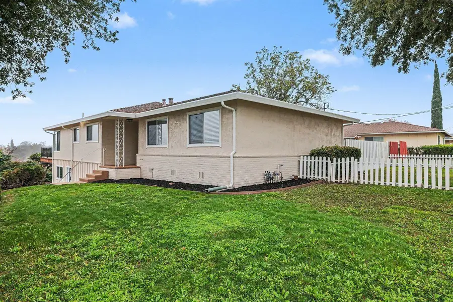 6 Lake St, Pittsburg, CA 94565 - Image #2