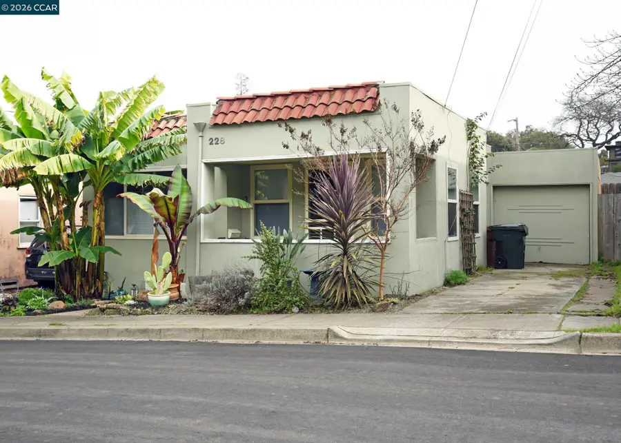 228 Arreba St., Martinez, CA 94553 - Image #2