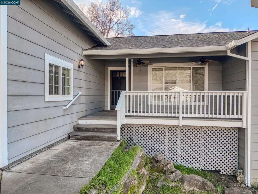 18357 Deer Hill Rd, Hidden Valley Lake, CA 95467 - #3