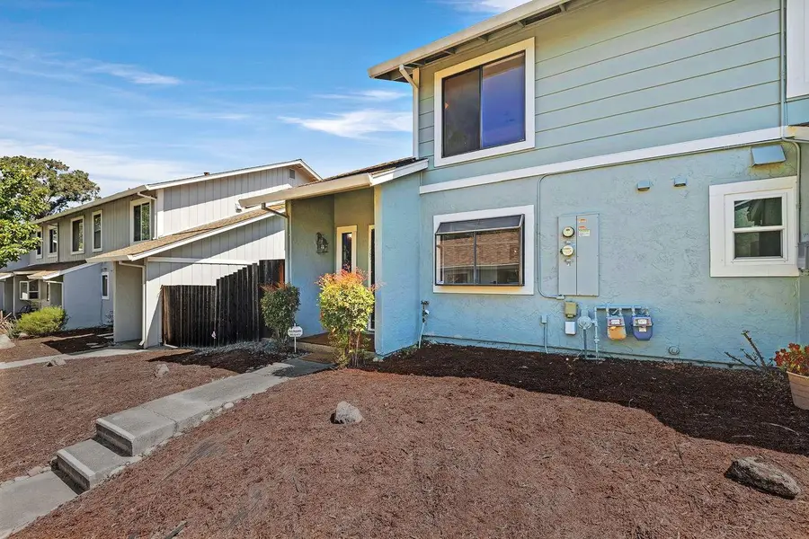 3285 Monika Ln, Hayward, CA 94541 - Image #2