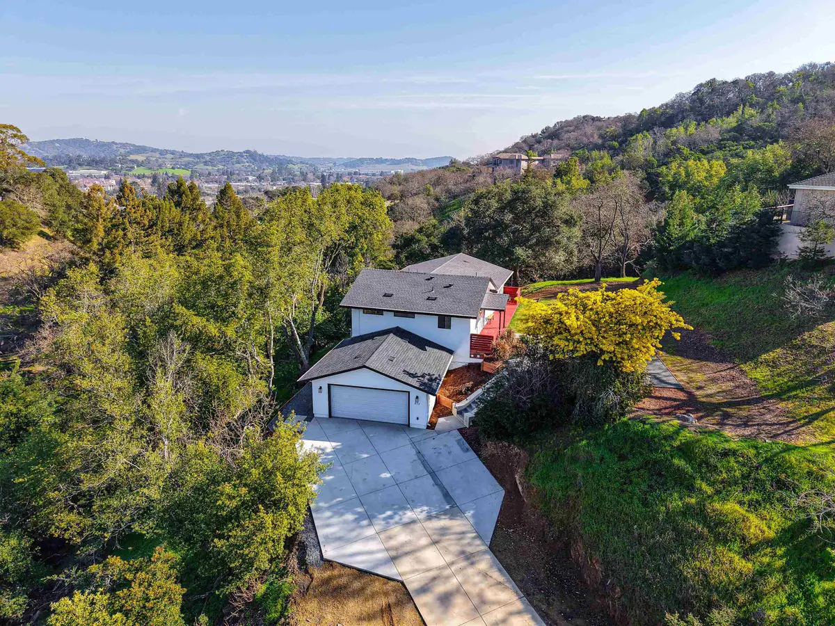 612 Canyon Rd, Novato, CA 94947 - #1