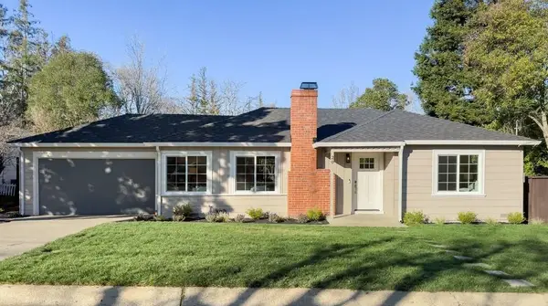 20 Adak Ct, Walnut Creek, CA 94597