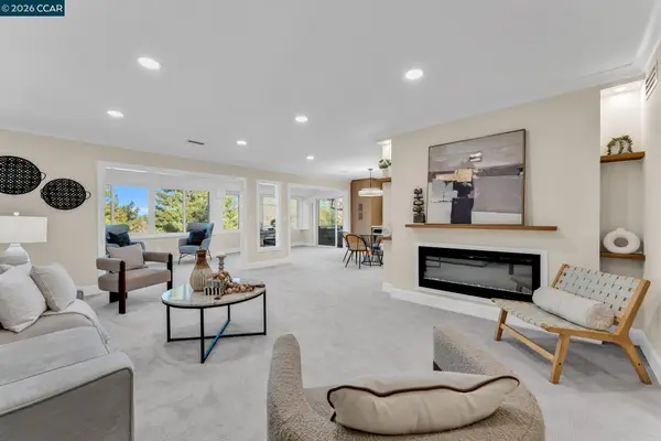 2825 Ptarmigan Drive #3, Walnut Creek, CA 94595