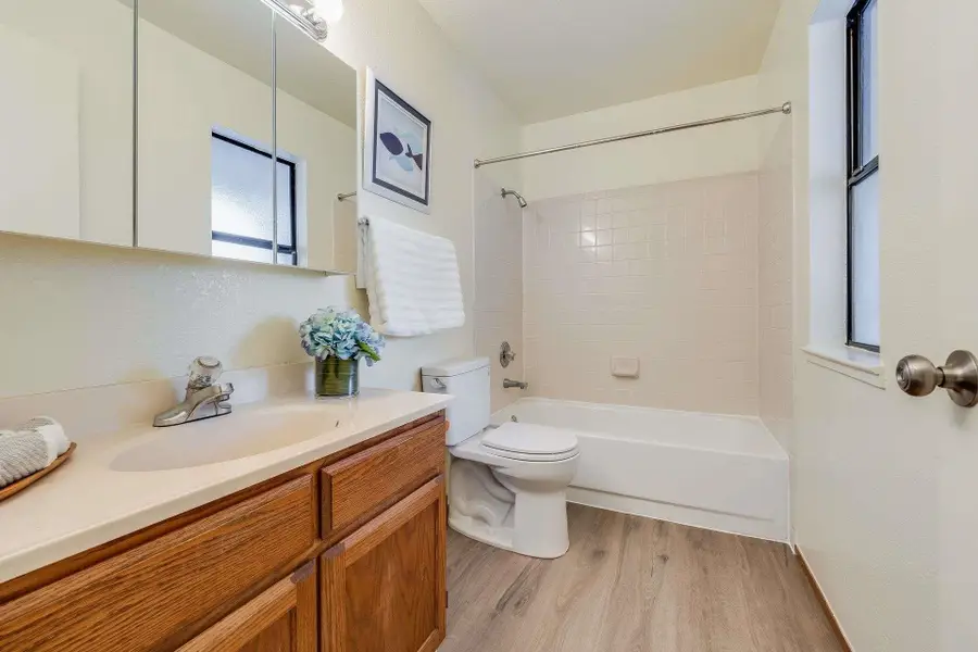 3648 Grand Ave #5, Oakland, CA 94610 - #3