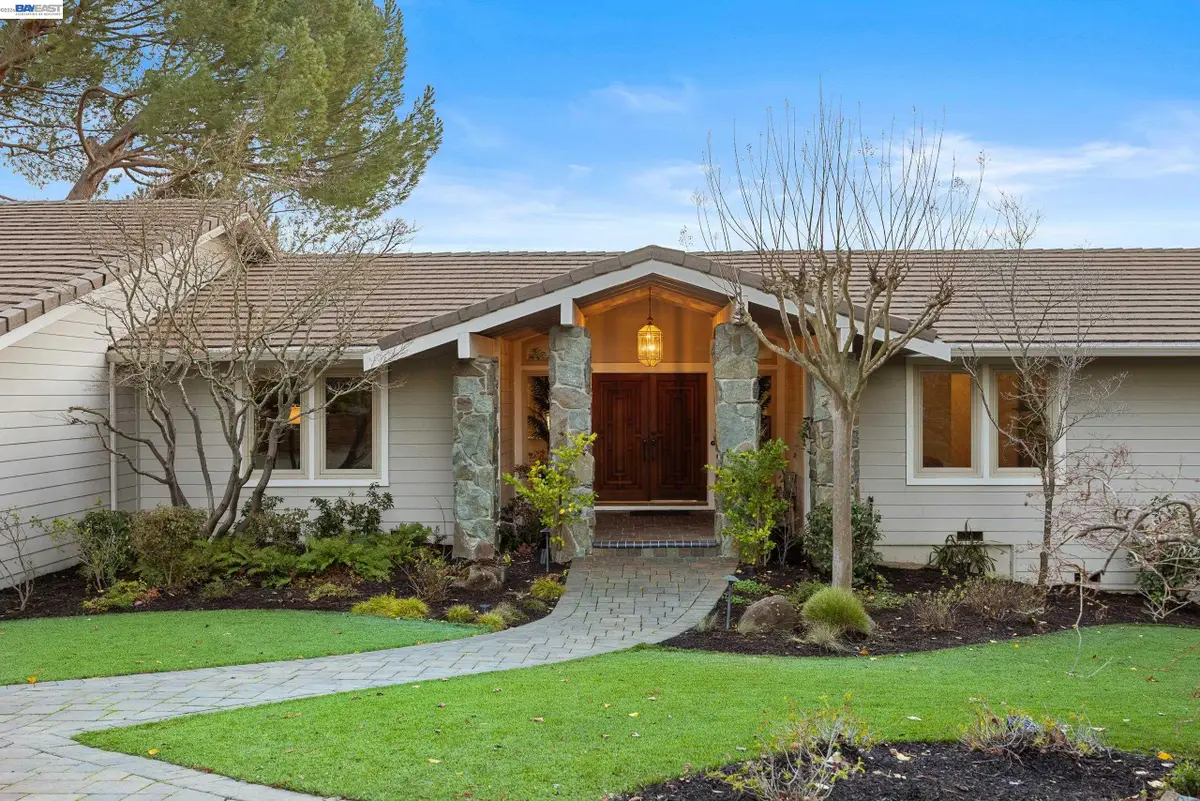 670 Logan Ln, Danville, CA 94526 - #1