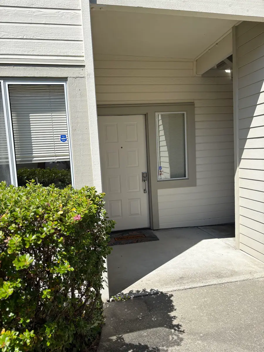 256 Napoli Court, Hercules, CA 94547 - #2