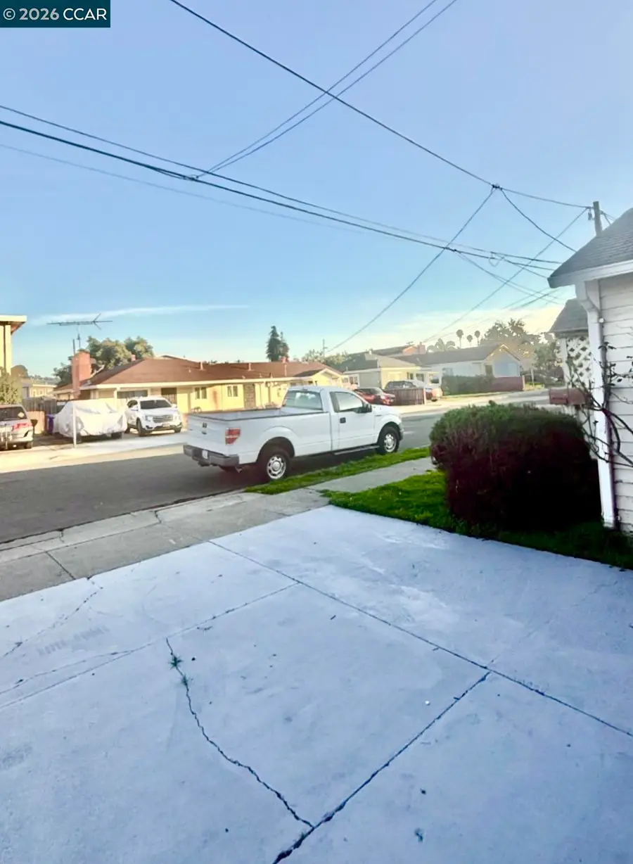 2729 18th Street, San Pablo, CA 94806 - Image #3