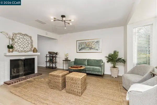 2730 Walnut Blvd, Walnut Creek, CA 94596