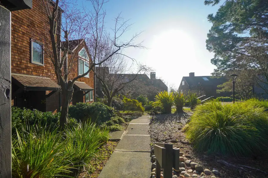 123 Buckelew St, Sausalito, CA 94965 - Image #2