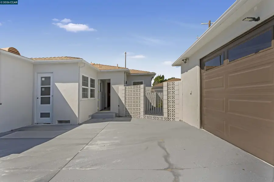 6727 W 87th Place, Los Angeles, CA 90045 - #3