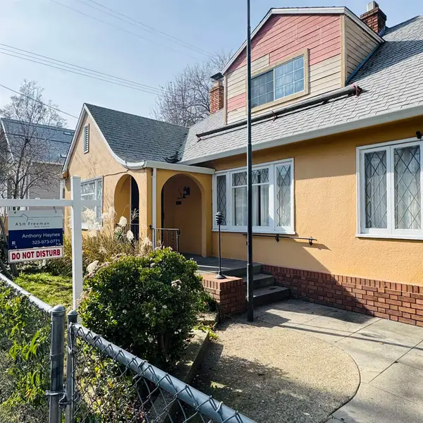 614 28th St, Sacramento, CA 95816