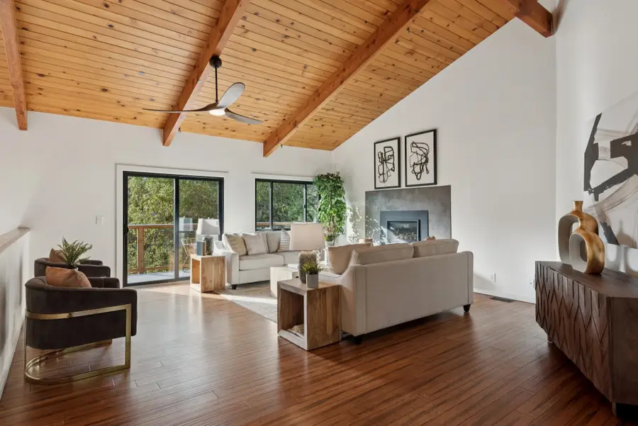 6689 Exeter Dr, Oakland, CA 94611 - Image #3