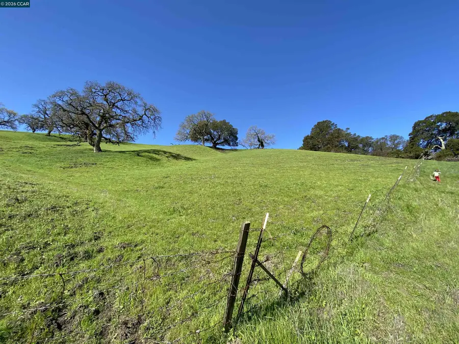 2490 Tassajara Ln, Danville, CA 94526 - #3