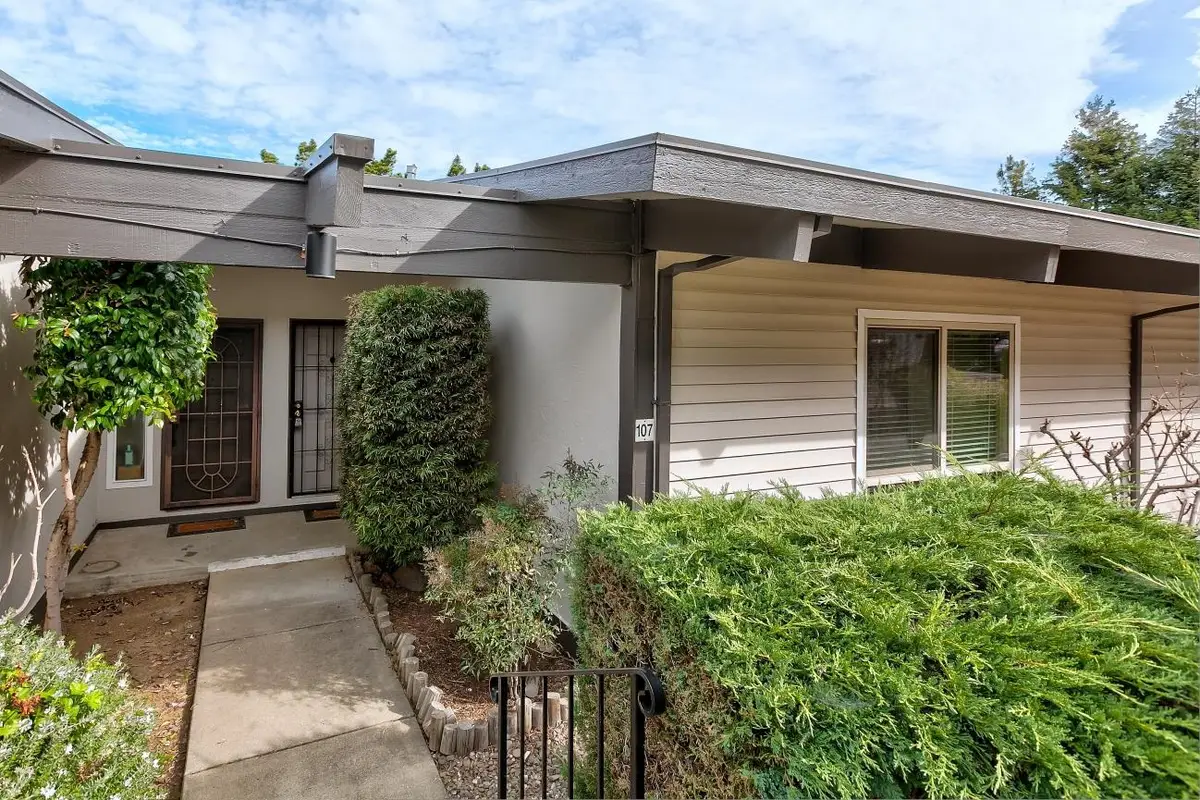 19100 Crest #107, Castro Valley, CA 94546 - #1