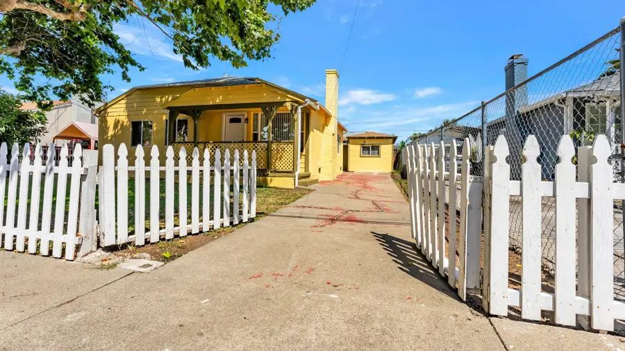 528 La Prenda Dr, Oakland, CA 94603 - Image #2