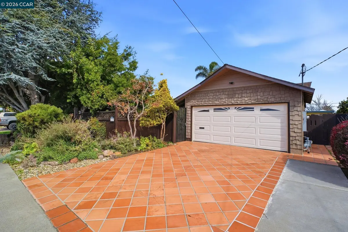 16132 Via Catherine, San Lorenzo, CA 94580 - #1