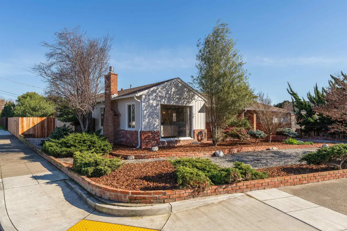 13000 Neptune Dr, San Leandro, CA 94577 - Image #1