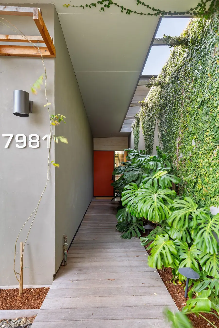 7981 Terrace Dr, El Cerrito, CA 94530 - Image #2