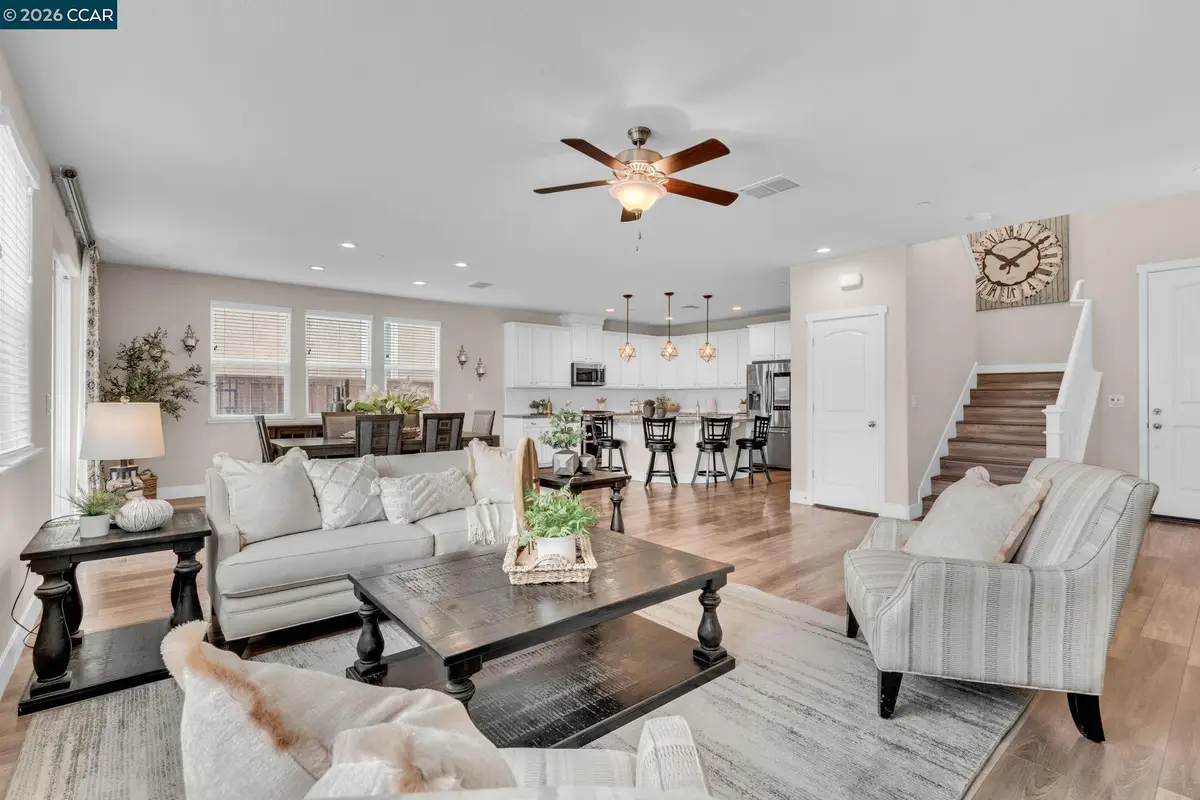 1881 Hartford Ct, Lathrop, CA 95330 - #1