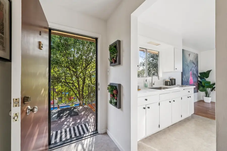 2118 Alameda Avenue, Alameda, CA 94501 - #2