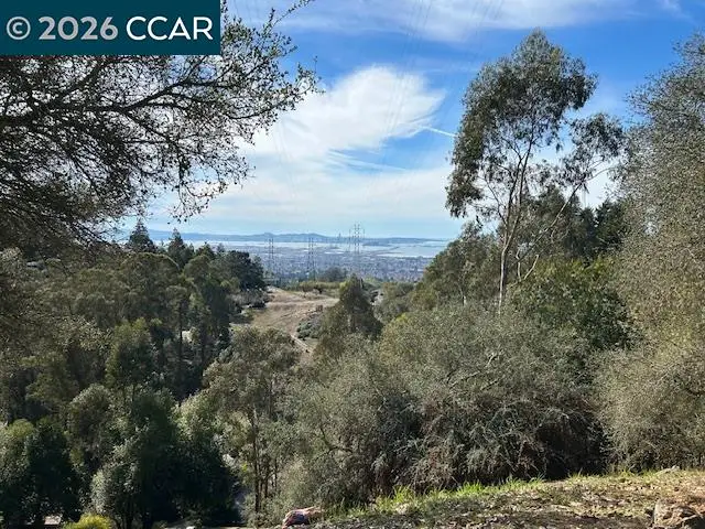 6201 Skyline Blvd, Oakland, CA 94611 - #1