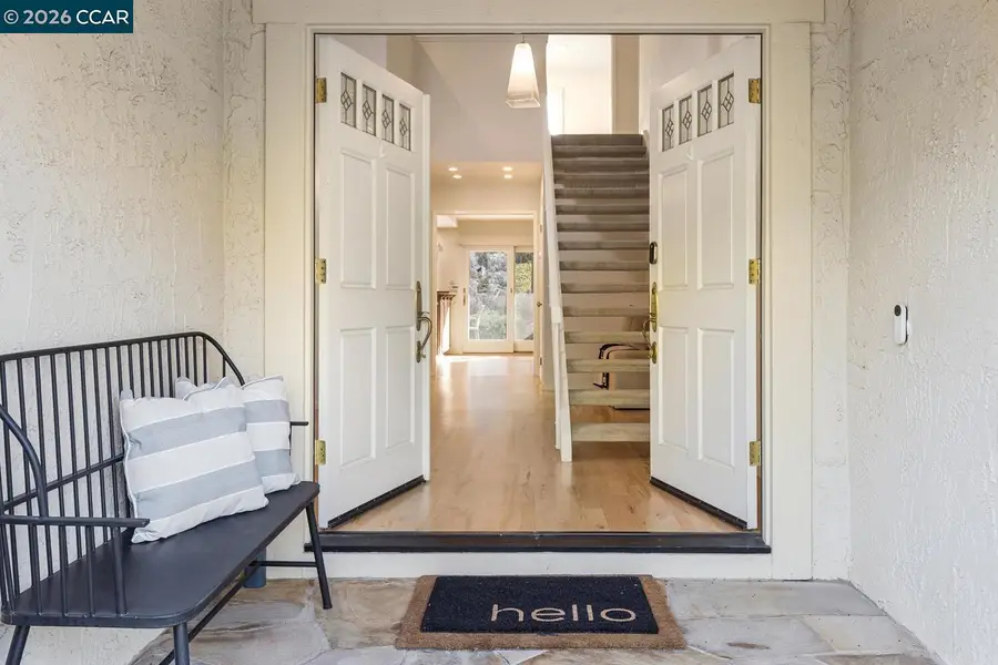 1555 Pebblebrook Ct, Walnut Creek, CA 94596 - Image #2