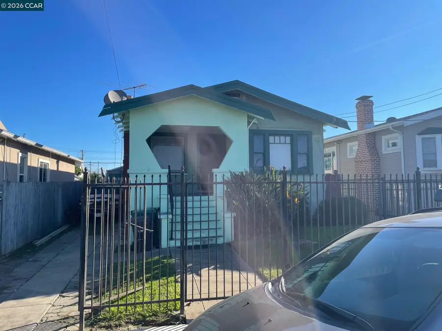 1332 103rd Ave, Oakland, CA 94603 - #2