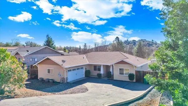 10879 Martin Terrace Ct, Sonora, CA 95370