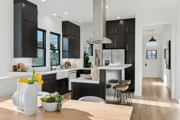 1308 Court Street, Alameda, CA 94501