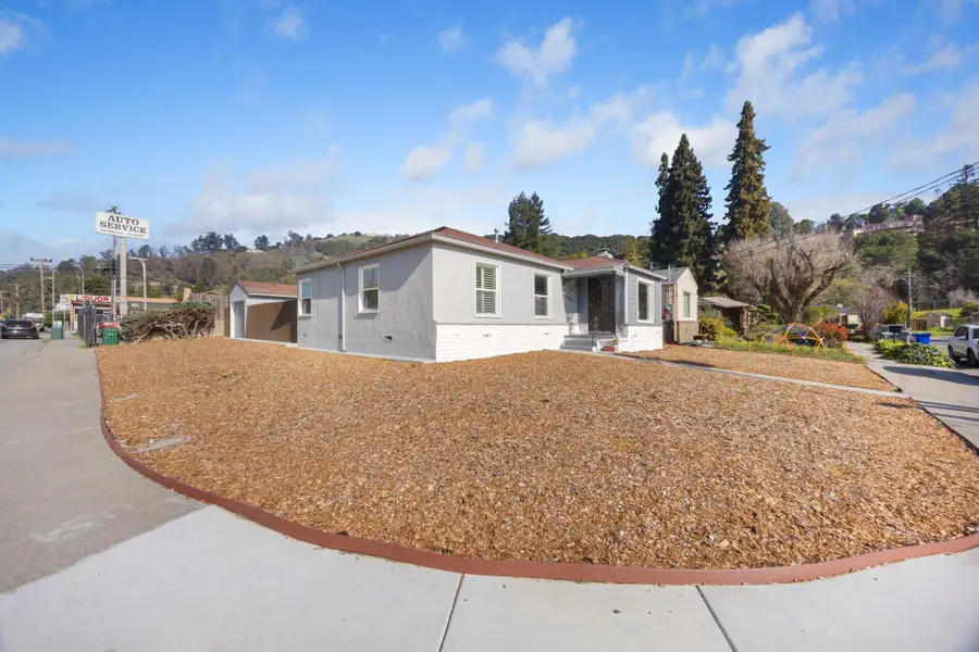 4103 Dickson Ct., Oakland, CA 94605 - Image #2